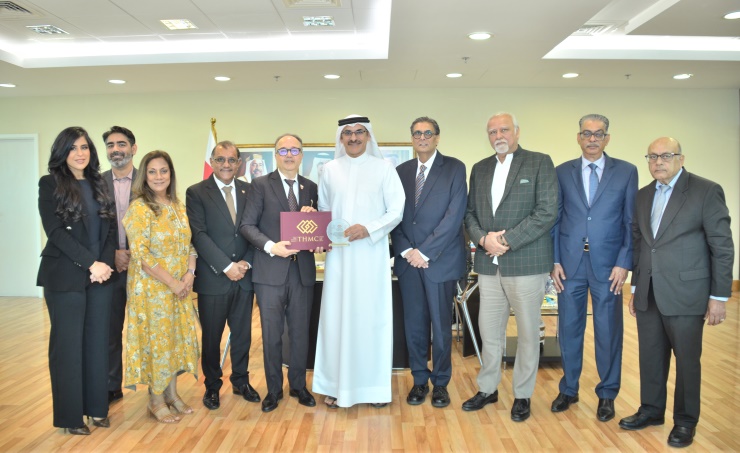 Social Development Minister receives Thattai Hindu Merchants Community delegation