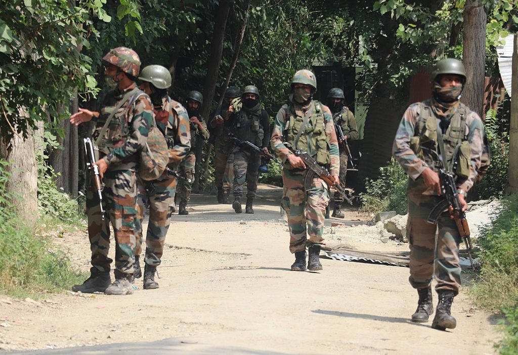 army-to-hand-over-139.04-acres-of-land-situated-in-j&k’s-srinagar-to-administration