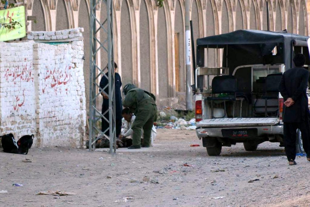 suicide-bombing-in-pakistan-during-chinese-official’s-visit-raises-questions-about-cpec