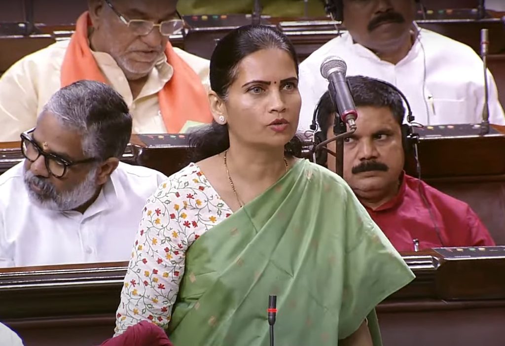 govt-prohibited-manufacture,-distribution-for-human-use-of-14-fdcs:-health-minister