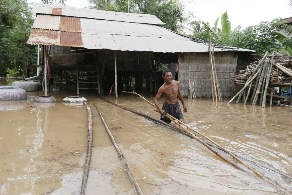 lightning-strikes,-fires,-storms-kill-90-in-cambodia-in-jan-july