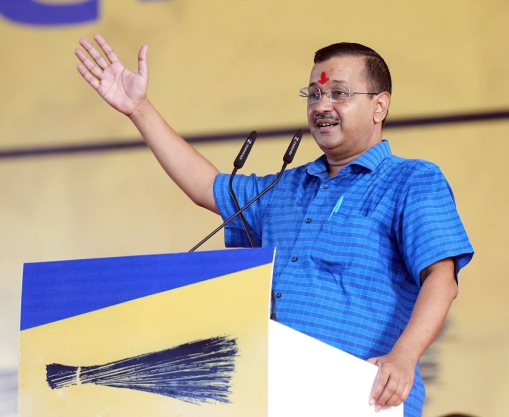 delhi:-kejriwal-approves-24×7-operations-for-29-business-establishments