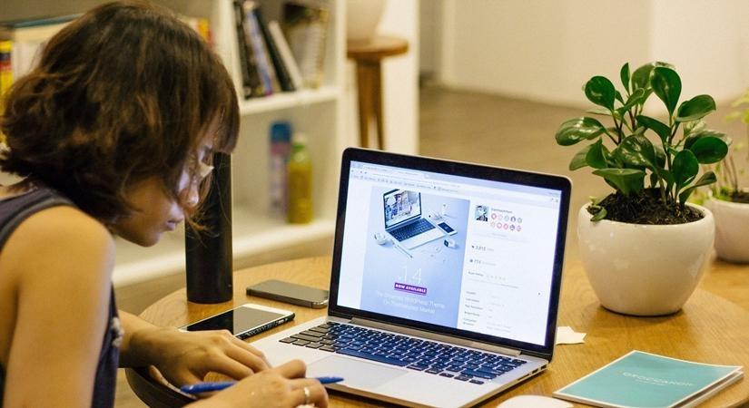 Import restrictions on PCs, tablets to ensure trusted hardware & systems: Centre import-restrictions-on-pcs,-tablets-to-ensure-trusted-hardware-&-systems:-centre