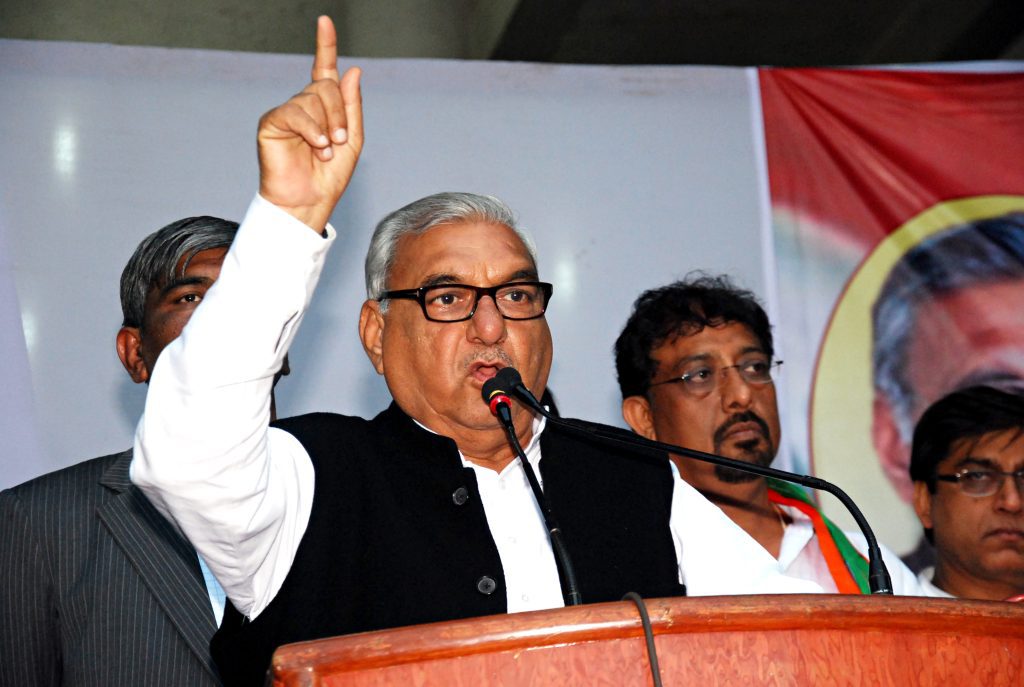 Final verdict will also come in favour of Rahul Gandhi, says Hooda final-verdict-will-also-come-in-favour-of-rahul-gandhi,-says-hooda