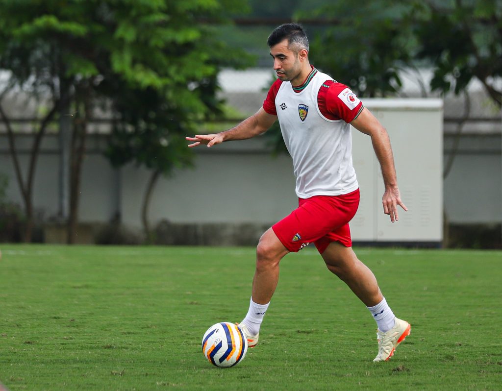 chennaiyin-fc-bring-back-brazilian-midfielder-crivellaro-as-third-foreign-signing-for-the-season