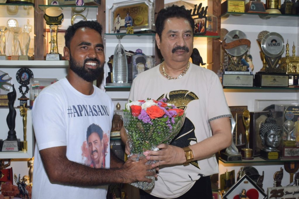 Kumar Sanu fan cycles 1200 km on solo ride to meet the singer kumar-sanu-fan-cycles-1200-km-on-solo-ride-to-meet-the-singer