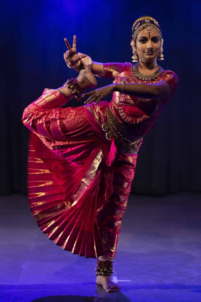 teacher-not-only-teaches-but-also-learns-from-students:-kuchipudi-dancer-yamini-reddy
