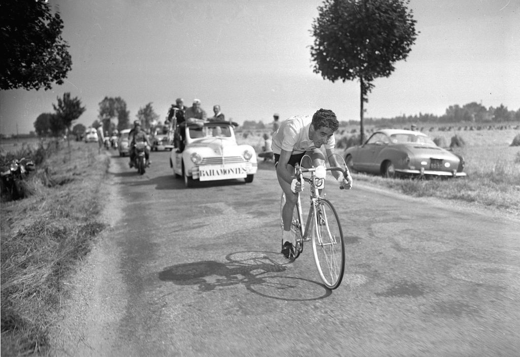 spanish-cycling-legend-federico-bahamontes-passes-away