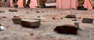 Stone pelted at meat shop in Gurugram, police rule out communal angle stone-pelted-at-meat-shop-in-gurugram,-police-rule-out-communal-angle