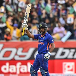 hope-communication-is-clear-with-sanju-samson-as-there-is-a-lack-of-clarity,-says-robin-uthappa