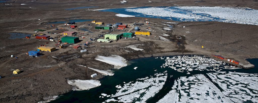 pollution-at-australian-antarctic-research-station-exceeds-guidelines