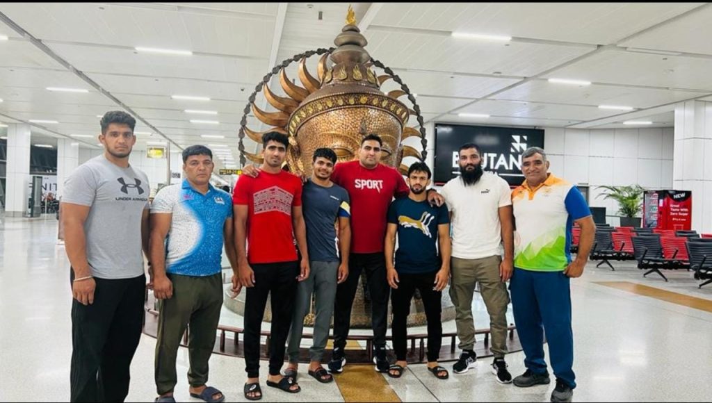Ministry sends Hangzhou-bound Greco-Roman wrestlers to Romania for special training camp and competition ministry-sends-hangzhou-bound-greco-roman-wrestlers-to-romania-for-special-training-camp-and-competition