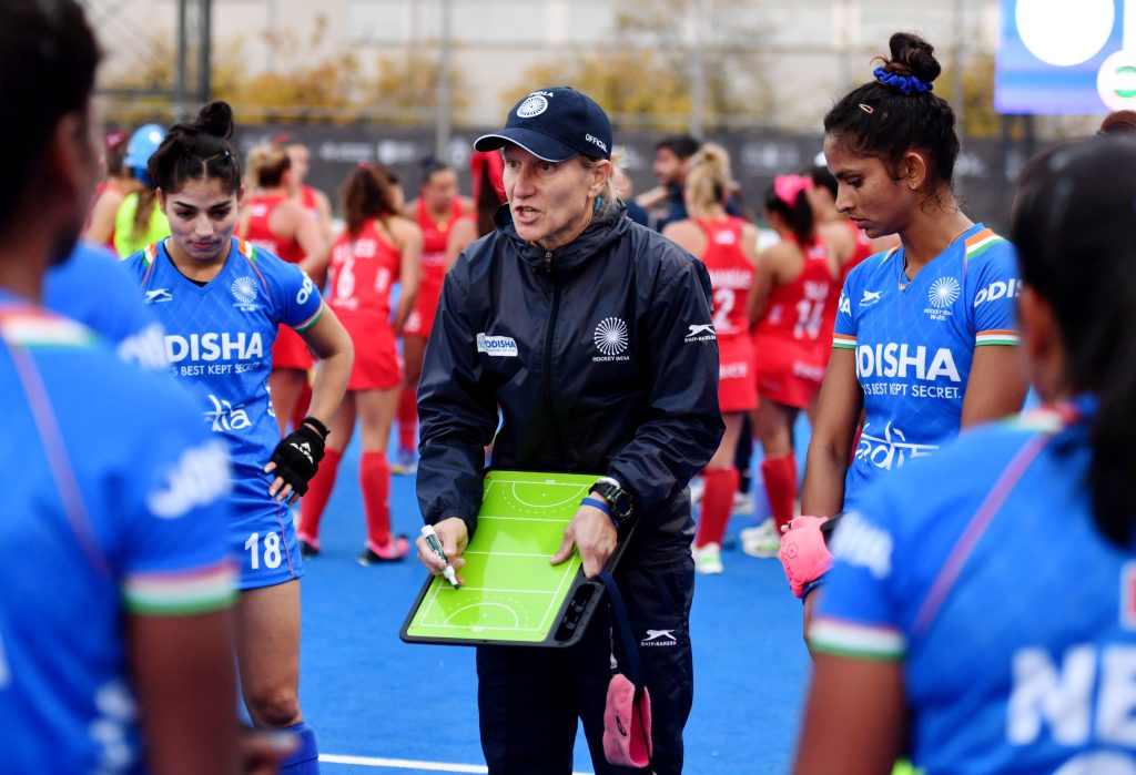 hockey-india-picks-34-core-probables-for-asian-games-women’s-national-camp