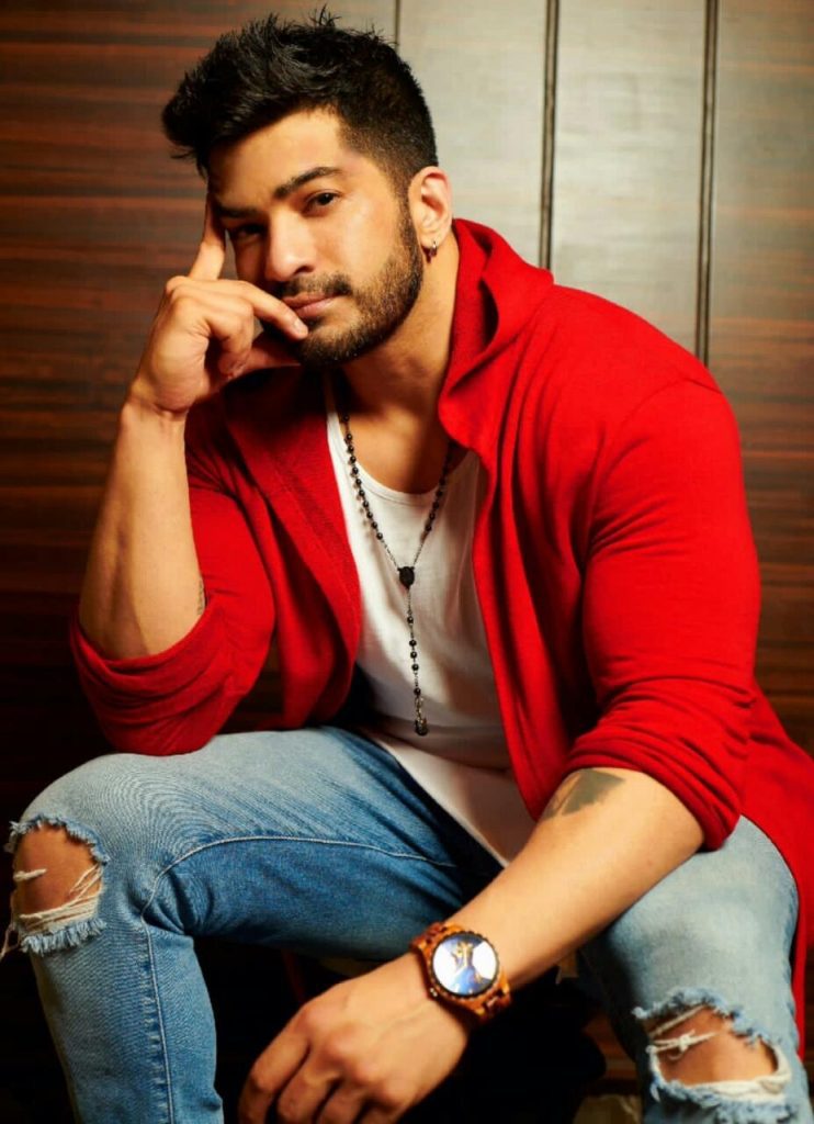 amit-tandon’s-arrival-on-‘bigg-boss-ott-2’-house-will-pack-in-a-dose-of-comedy-as-contestants-roast-each-other