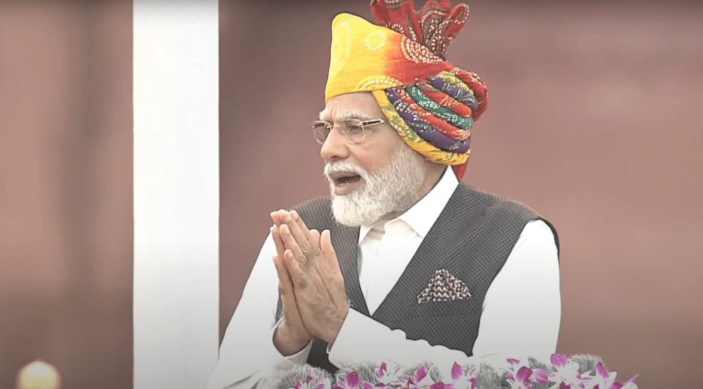 colours-of-freedom:-pm-modi’s-turban-choice-brightens-india’s-i-day-celebrations