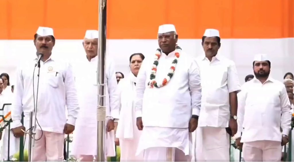kharge-skips-i-day-celebrations-at-red-fort