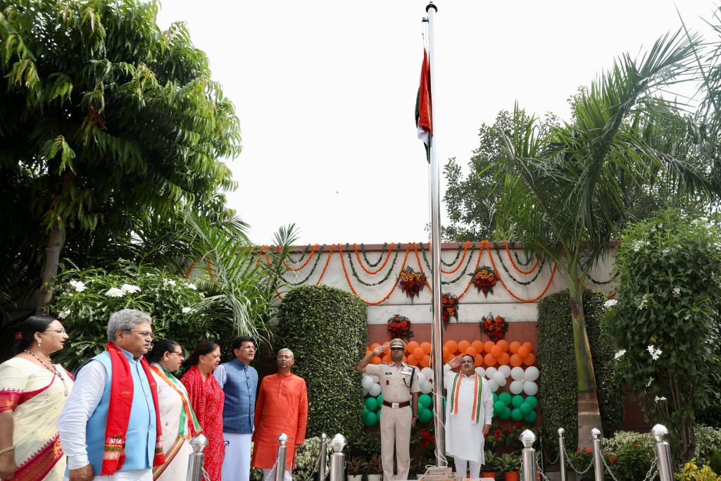 nadda-hoists-tricolour-at-bjp-headquarters