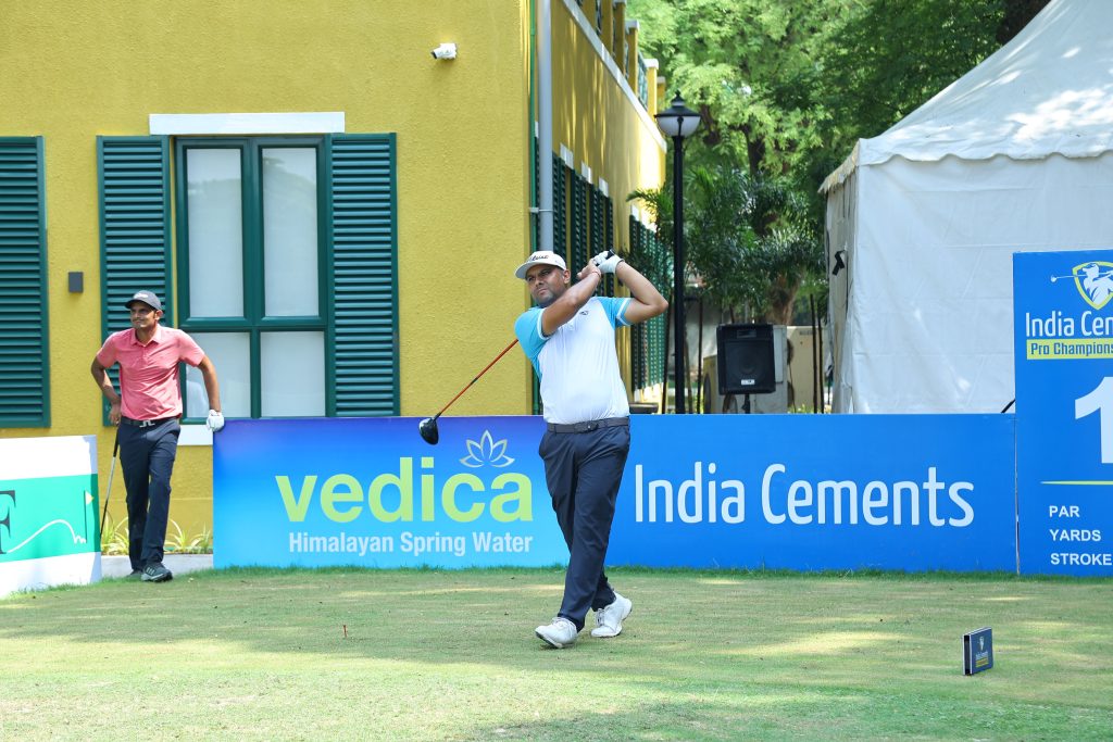 golf:-gaurav-pratap-singh,-sunhit-bishnoi-take-opening-round-honours-at-pro-championship