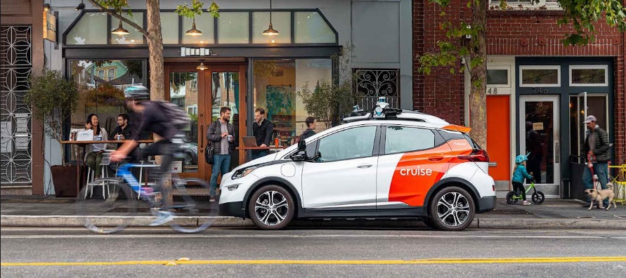 ev-firm-cruise-agrees-to-reduce-robotaxi-fleet-after-crash-in-us