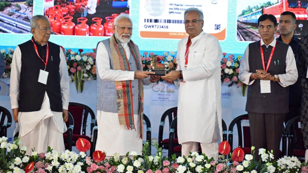 congress-to-witness-dip-in-seats-in-central-chhattisgarh:-survey