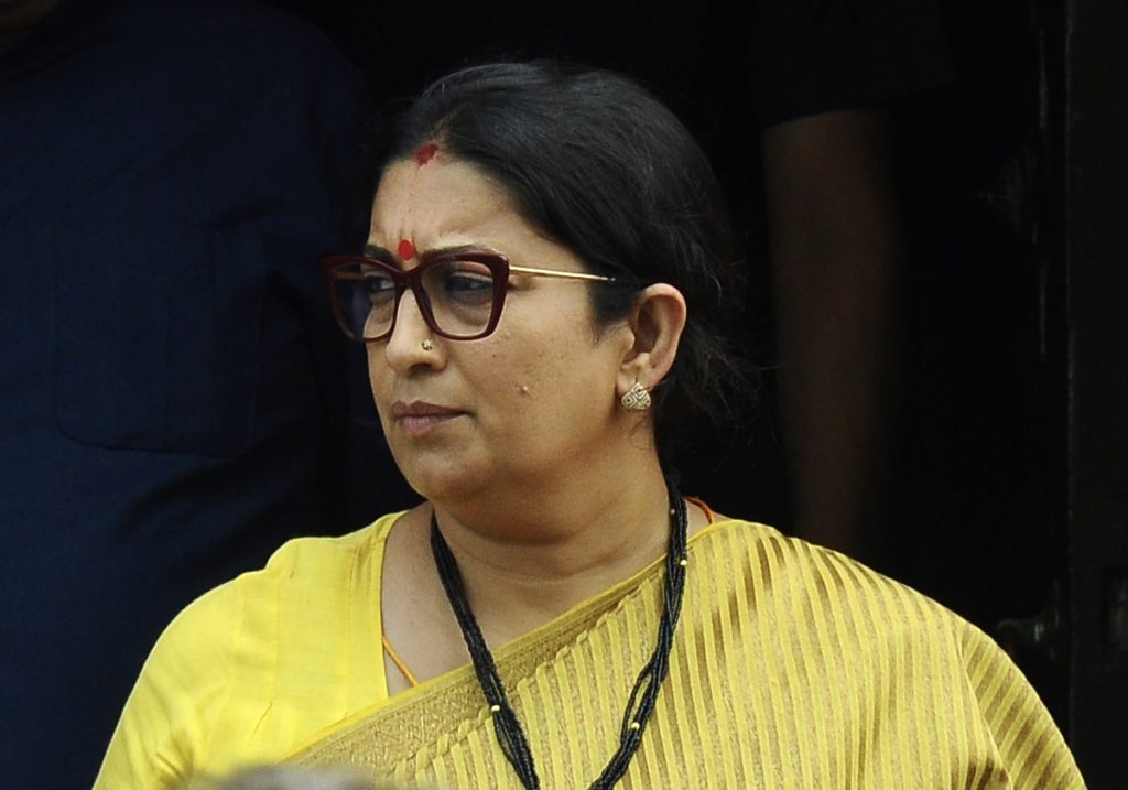 Smriti Irani re-establishes her connect with Amethi smriti-irani-re-establishes-her-connect-with-amethi