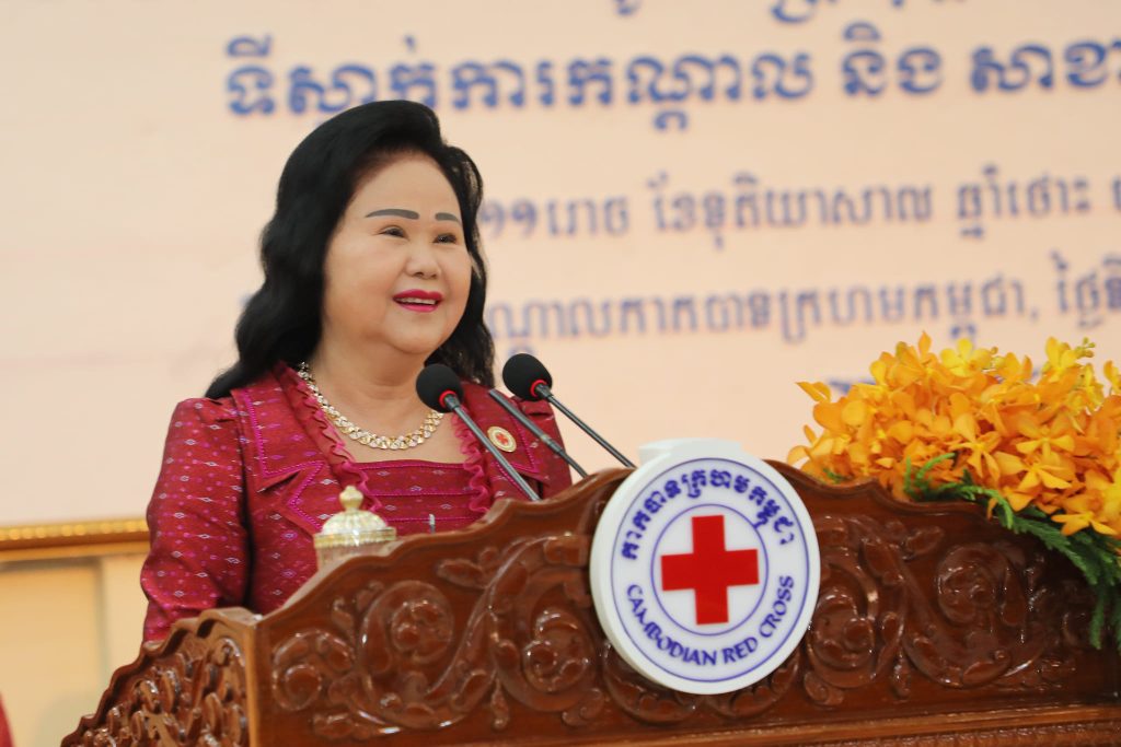 cambodian-parliament-elects-first-ever-female-president