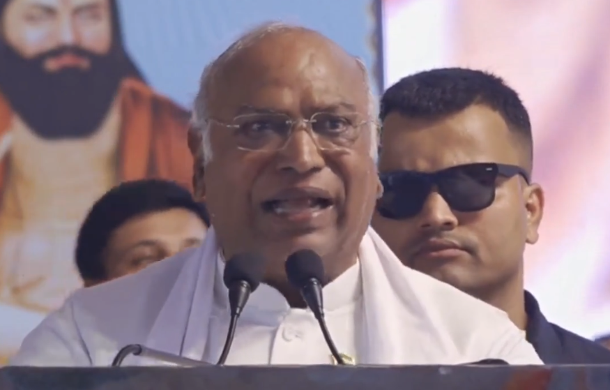 Kharge questions PM Modi’s ‘clean image, clean politics’ remarks (Lead) kharge-questions-pm-modi’s-‘clean-image,-clean-politics’-remarks-(lead)