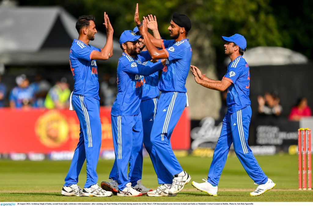 india-should-test-its-bench-strength-in-3rd-t20i-against-ireland:-sarandeep