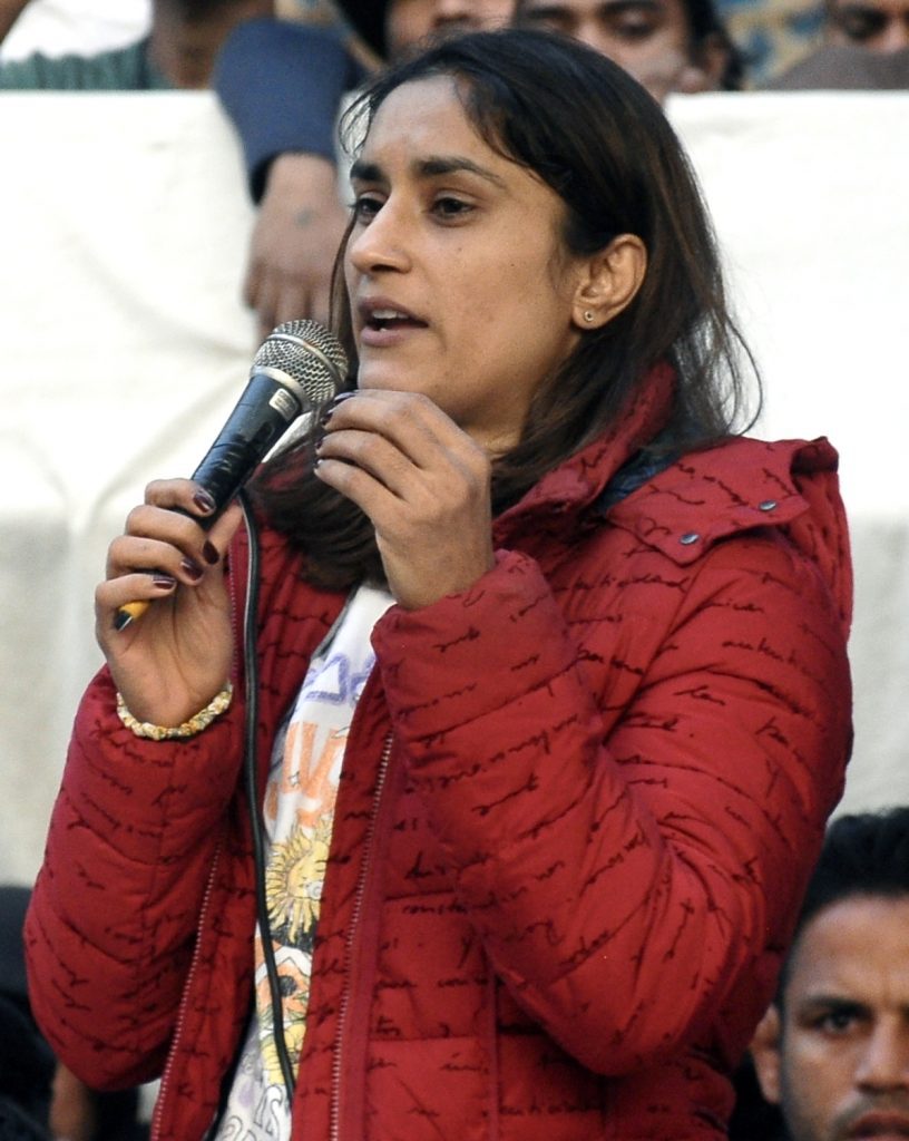 vinesh-phogat-slams-brij-bhushan-after-uww-suspends-wrestling-federation-of-india