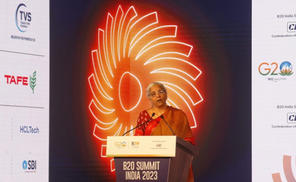 no-proposal-to-cut-import-duty-on-electric-vehicles,-says-sitharaman