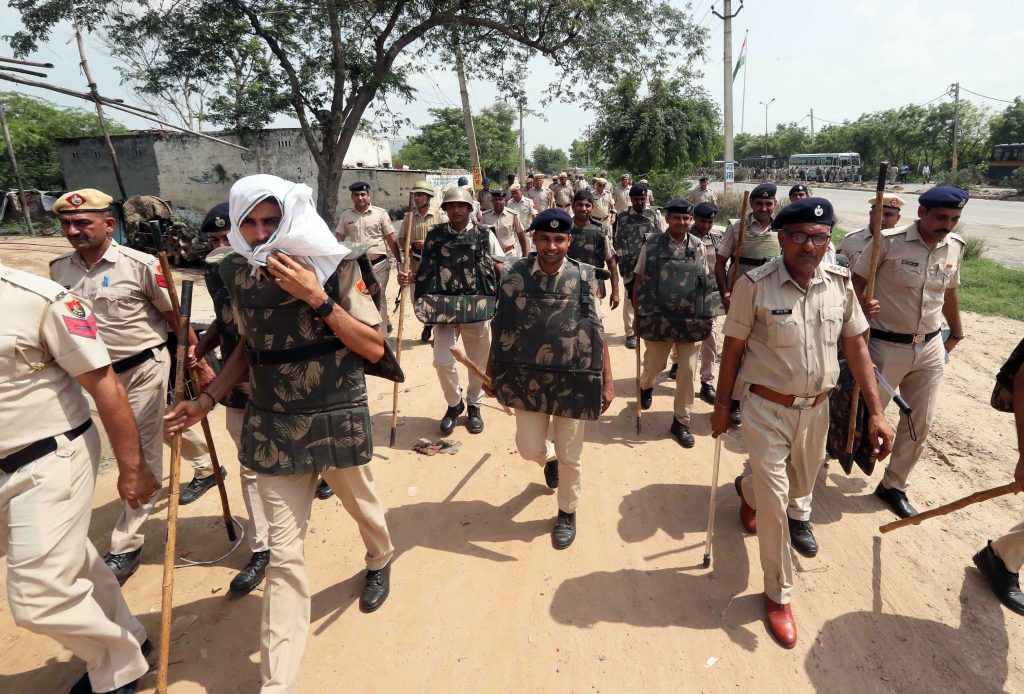 police-team-attacked-in-nuh-while-trying-to-arrest-violence-suspect