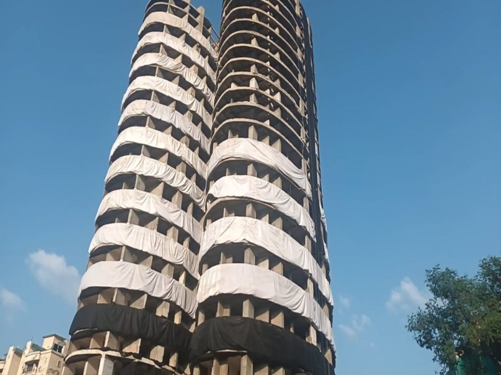Noida’s toppled twin towers remain a beacon of warning for gullible home buyers noida’s-toppled-twin-towers-remain-a-beacon-of-warning-for-gullible-home-buyers