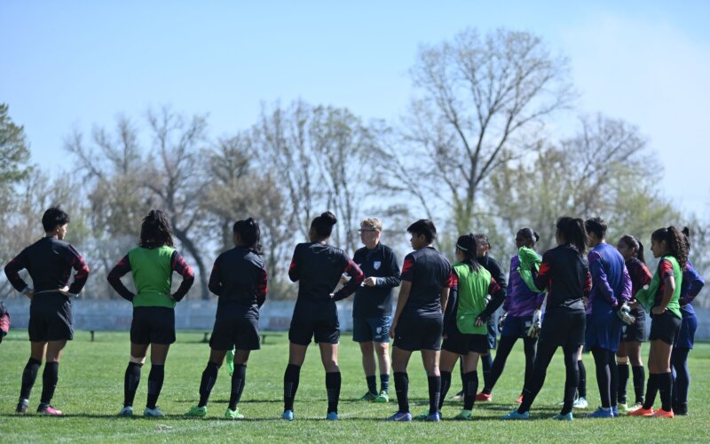 football:-thomas-dennerby-names-22-member-india-women’s-squad-for-asian-games