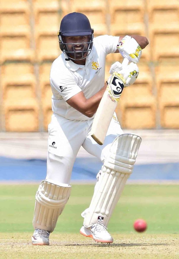 karun-nair-leaves-karnataka,-joins-vidarbha-for-2023-24-domestic-cricket-season