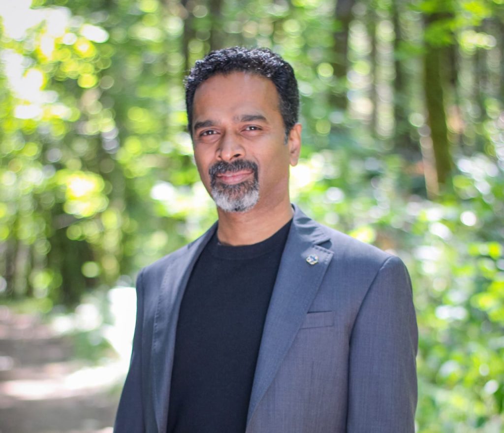 ust-acquires-mobilecomm,-1,300-workers-to-join-via-this-acquisition