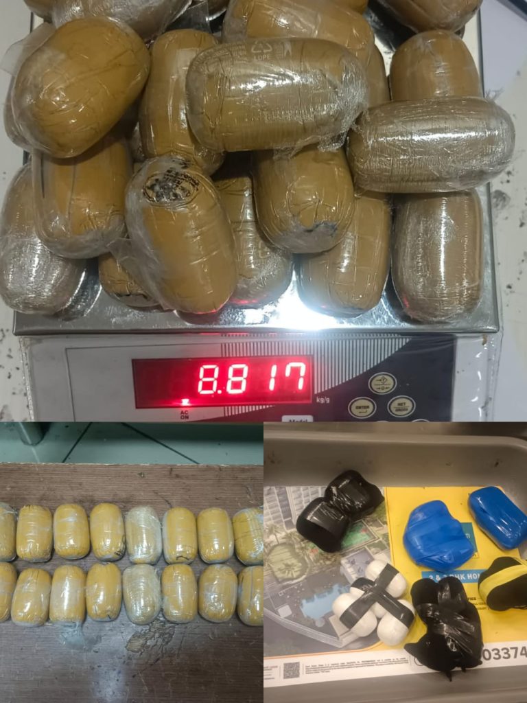 sri-lankan-national-among-2-held-at-mumbai-airport-with-gold-worth-rs-4-cr