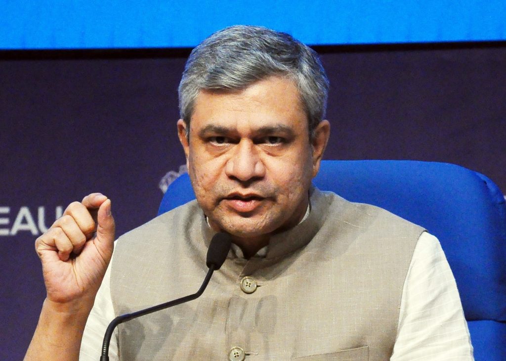 32-firms-apply-under-pli-2.0-it-hardware-scheme:-ashwini-vaishnaw