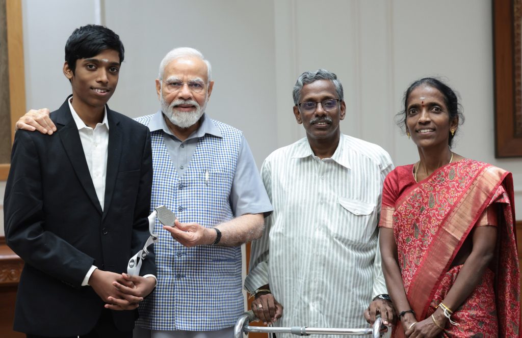 ‘proud-of-you’,-says-pm-after-meeting-chess-prodigy-praggnanandhaa
