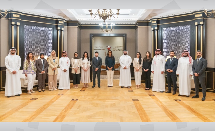 Sustainable Development Minister meets 8th intake of PM Fellowship Program