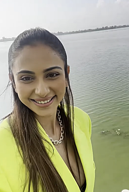 Rakul shares Kashmir travel diary on Instagram: ‘Joy of being in the lap of nature’ rakul-shares-kashmir-travel-diary-on-instagram:-‘joy-of-being-in-the-lap-of-nature’