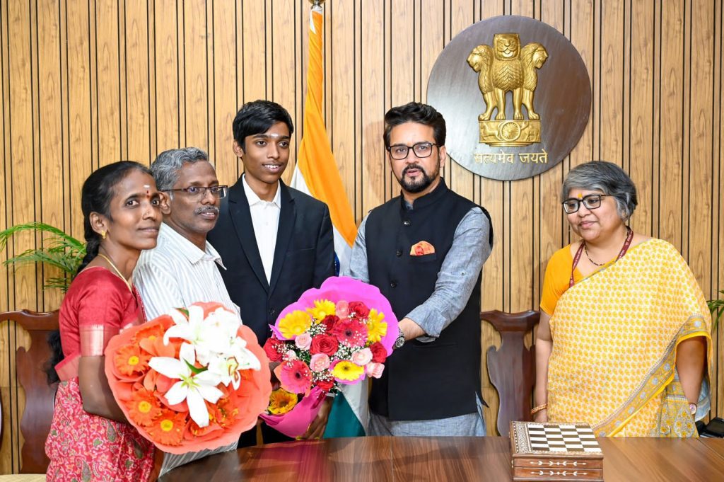 sports-minister-anurag-thakur-honours-chess-gm-r.-praggnanandhaa-and-his-parents
