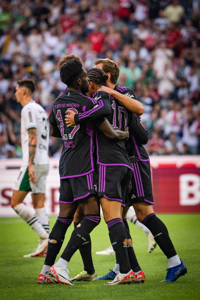 bayern-snatch-late-comeback-win-over-monchengladbach-in-bundesliga