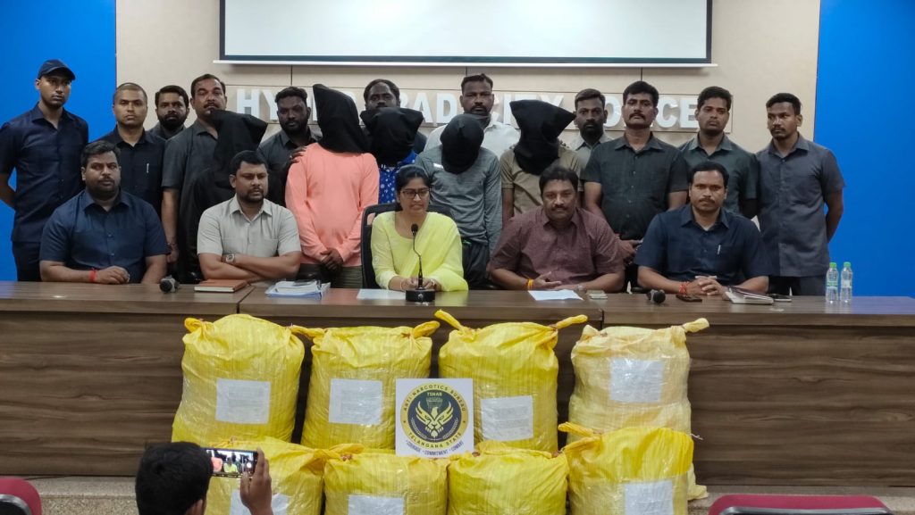 over-200-kg-ganja-seized-in-telangana,-5-held