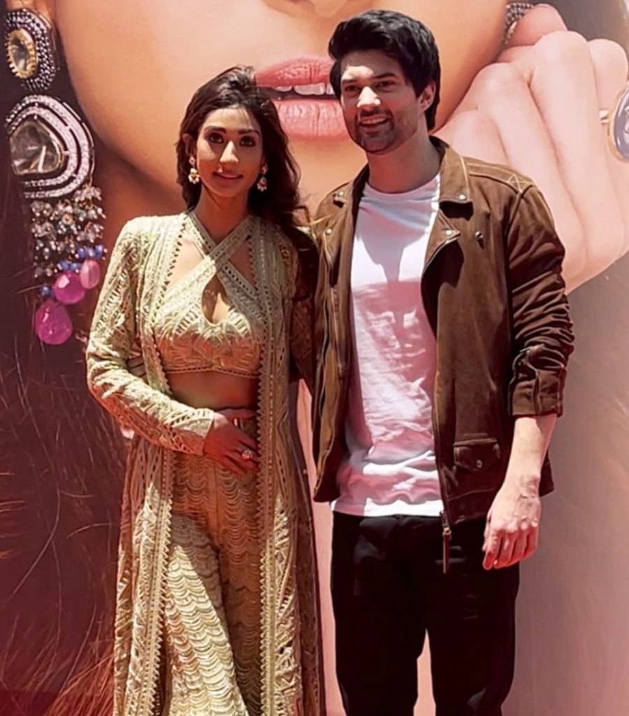 Sunny compares son’s debut film ‘Dono’ with his own production ‘Socha Na Tha’ sunny-compares-son’s-debut-film-‘dono’-with-his-own-production-‘socha-na-tha’