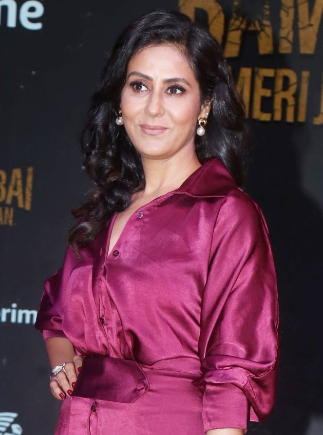 Nivedita Bhattacharya feels ‘Bambai Meri Jaan’ is a love story set against backdrop of underworld nivedita-bhattacharya-feels-‘bambai-meri-jaan’-is-a-love-story-set-against-backdrop-of-underworld