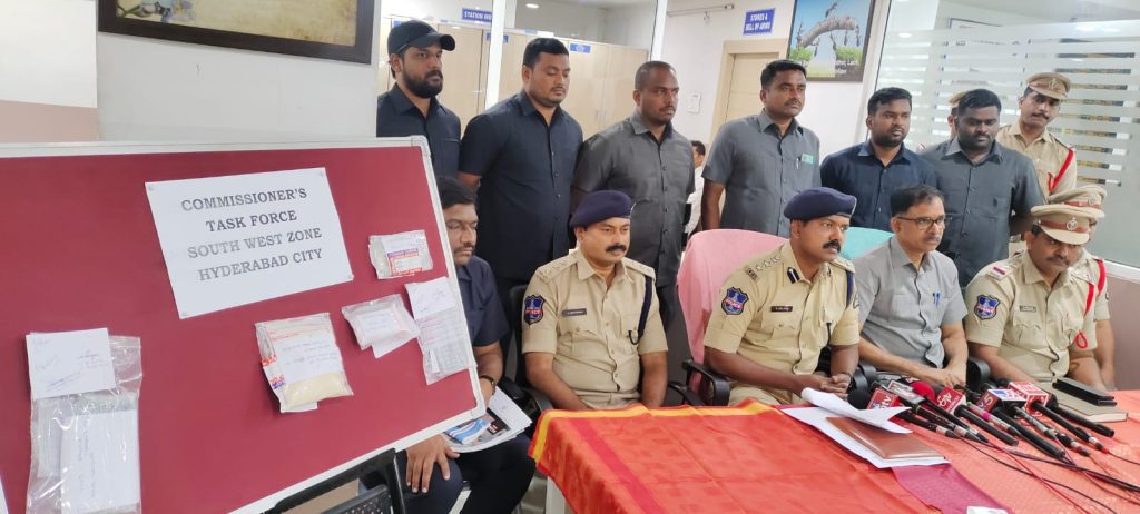 Two drug peddlers held in Hyderabad, MDMA seized two-drug-peddlers-held-in-hyderabad,-mdma-seized