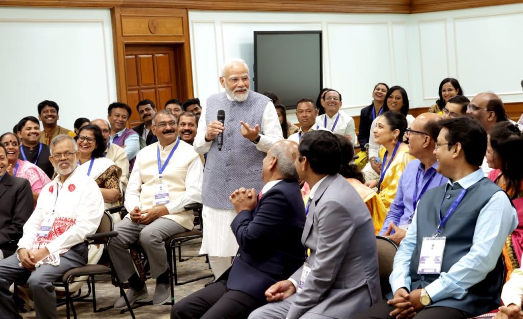 PM Modi interacts with award-winning teachers on Teachers’ Day eve pm-modi-interacts-with-award-winning-teachers-on-teachers’-day-eve