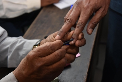polling-begins-for-ghosi-bypoll-in-uttar-pradesh