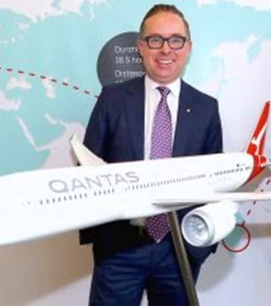 qantas-ceo-to-quit-2-months-earlier-amid-controversies