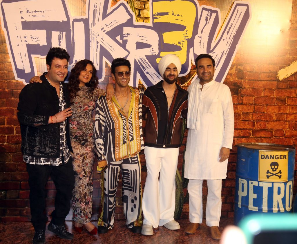 pulkit-samrat-gets-protective-about-richa,-says-‘main-ali-bhai-ki-taraf-se-duty-pe-hoon’